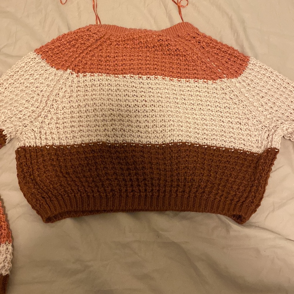 Knit top - Picture 2 of 2